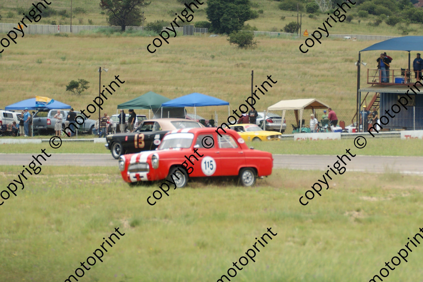 SL ba Leonhart(#115 Prefect) spinning out race DSC00573 (80)