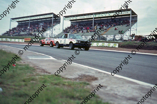 SL (thanks Stuart Falconer) a 268 1971 9hr Mortimer C Swanepoel Toyota, Grant Tuckett Chevron B8