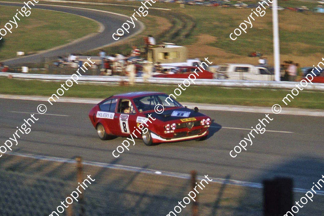 SL (thanks to Stuart Falconer) a 598 1977 Wynns 1000 Alfetta 2000GTV Chatz Bobby Scott cropped