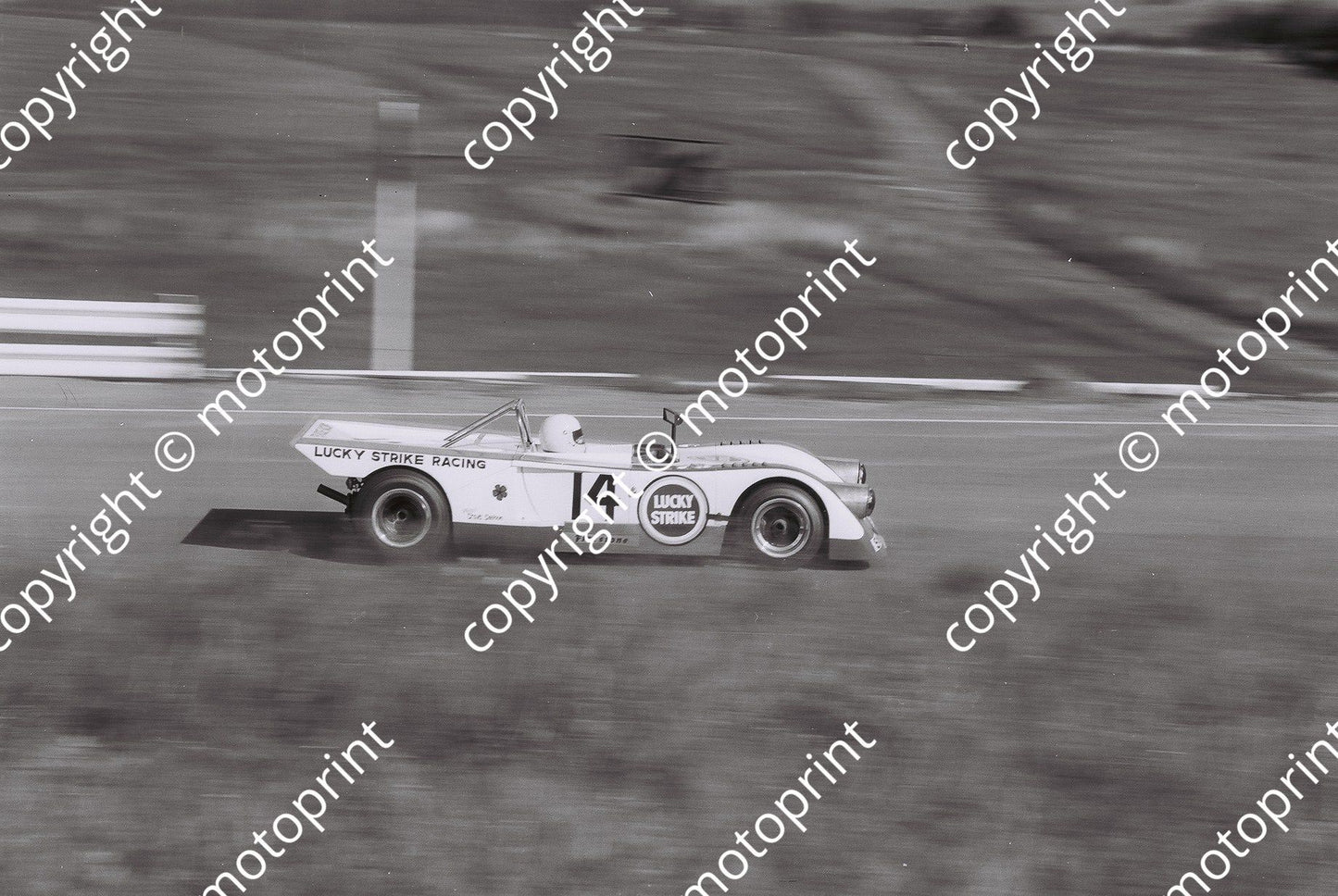 SP 1971 Kyalami 9 hr Hine De Klerk Chevron B19