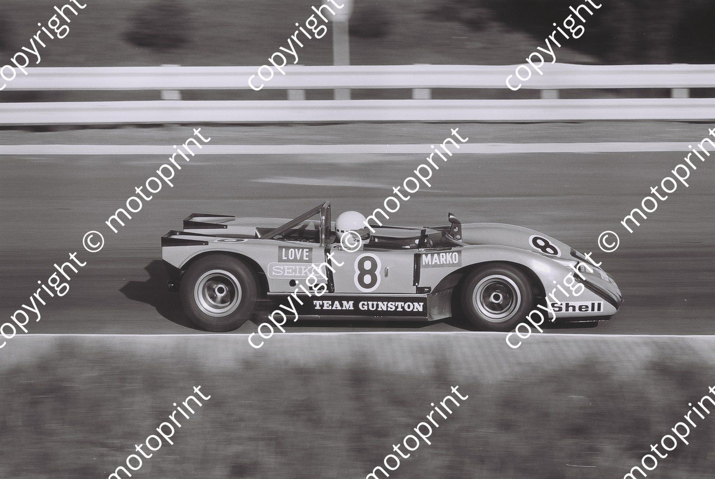 SP 1971 Kyalami 9 hr Love (in car) Marko Lola T212 practice