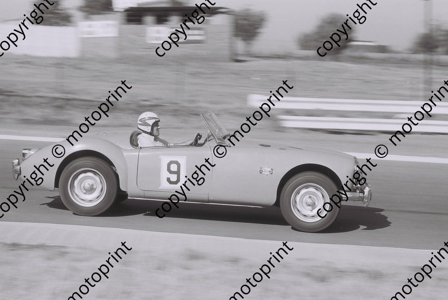 SP 1971 Kyalami SCC Anniv races D Steenkamp per programme but TC  (167)