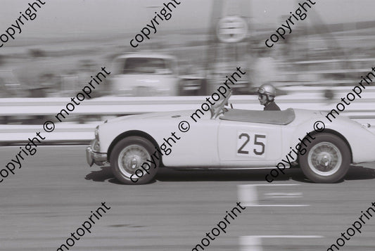 SP 1971 Kyalami SCC Anniv races R Ford  (155)