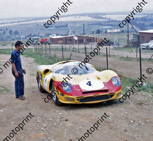 SP Ecurie Franchorchamp  Ferrari P2-3 mech