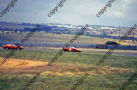 SP GT40 Chris Chiles , Ferrari 63 GTO Mike Knight long view