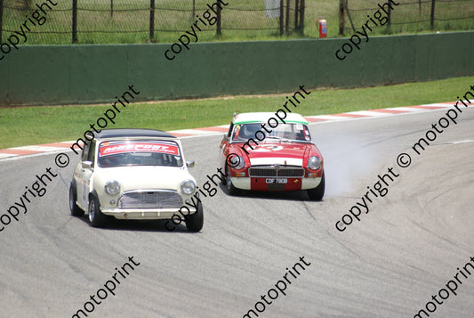 SP Green Smith MGB 12, Greig Mini 20 DSC03481 race