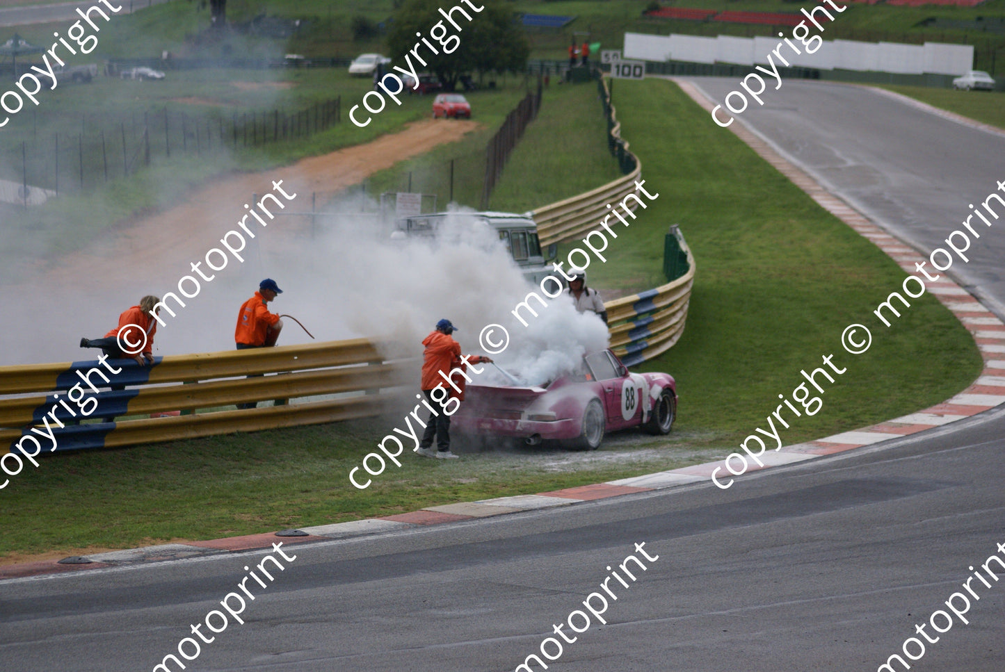 SP Greve Porsche RSR 88 DSC03825 fire race