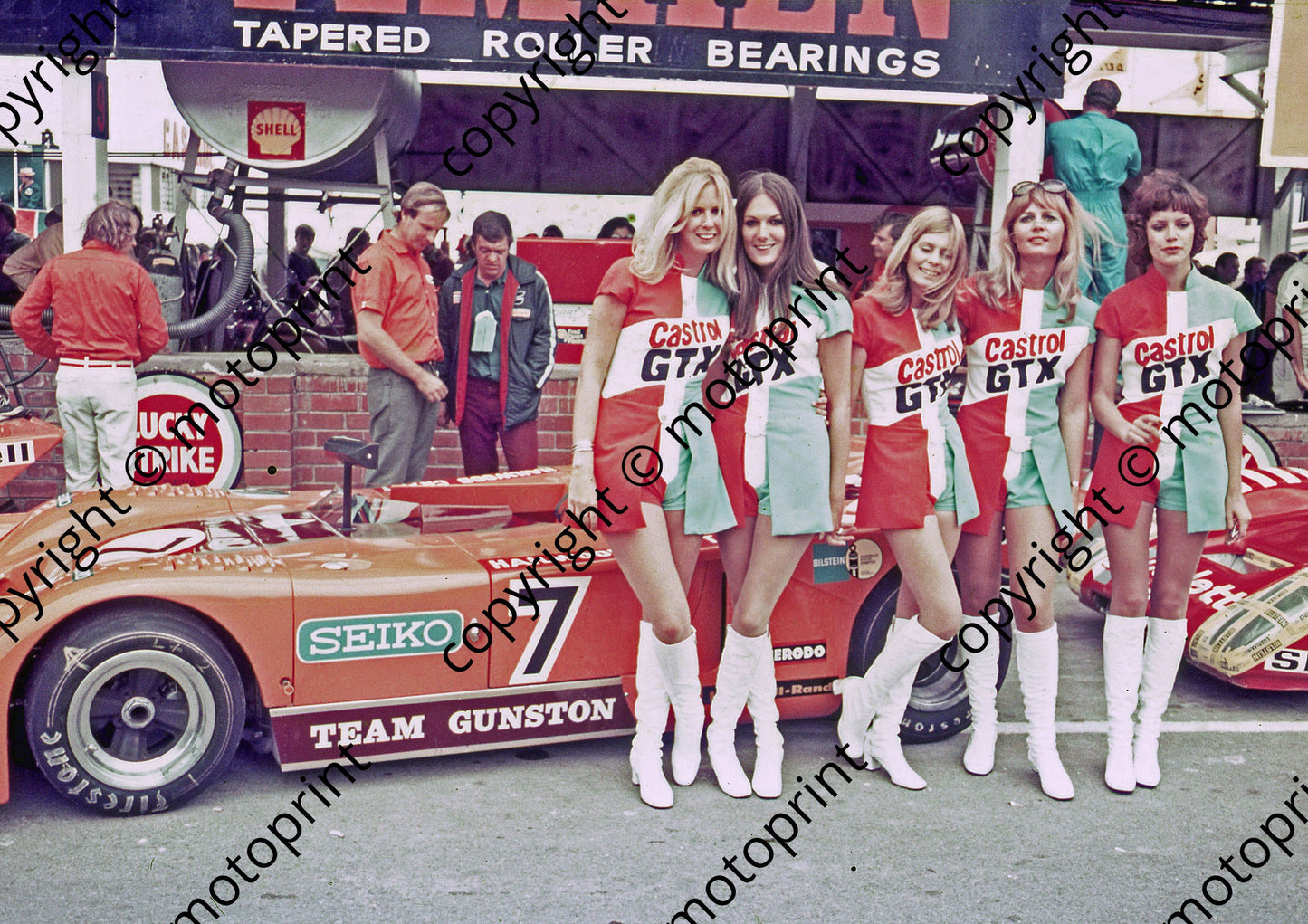SP Gunston Chevron B19 Vega Hailwood Craft_ Pinto Thornton behind (Thanks to Ken Stewart) scanned A4