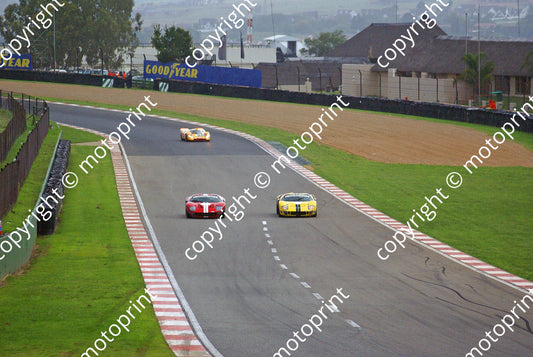 SP Lazarus Fouche GT40 4, Corin Lindenberg MK IV 120 DSC03770 race ed