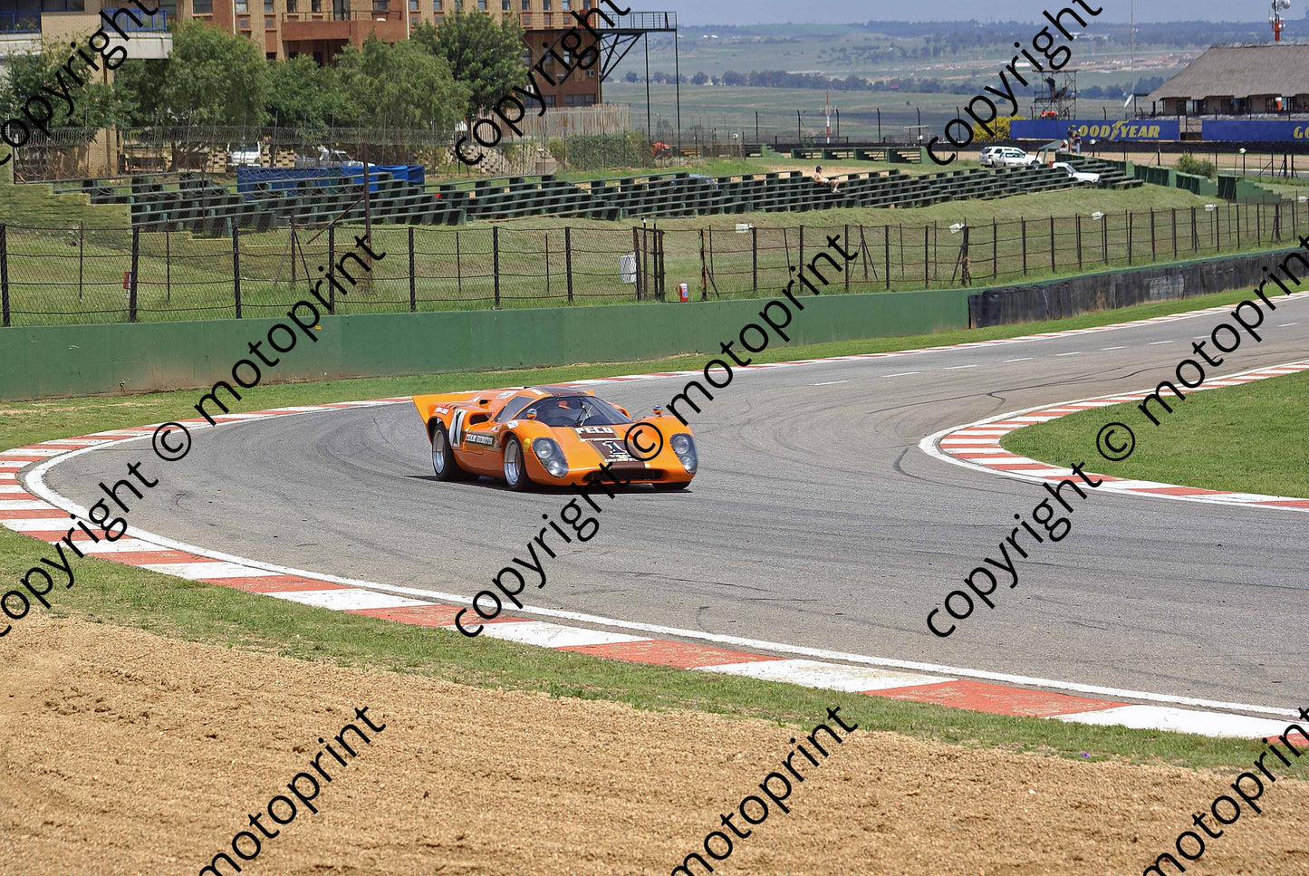 SP Lola T70 1969 9 hr Gunston DSC03556 edited