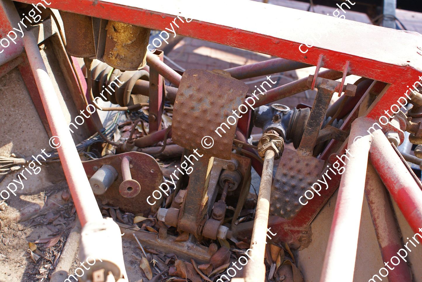SP Lolette Chev July 2008 two pedal and steering rod