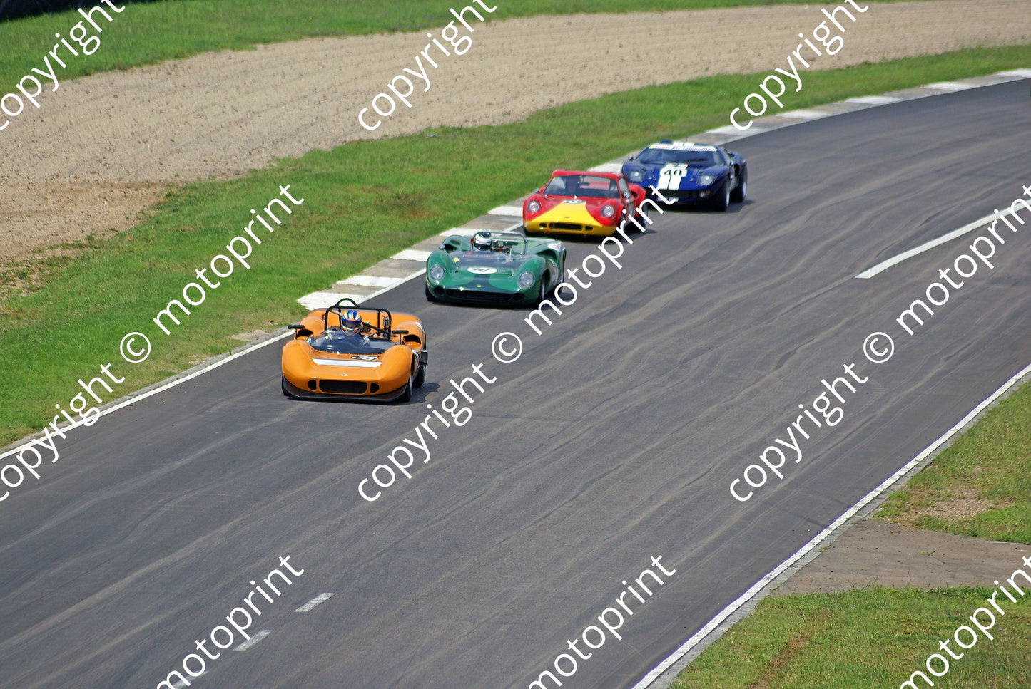 SP McLaren MiB, Lola T70, Chevron B8 GT40 DSC02311