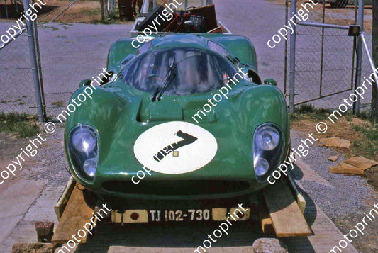 SP Piper Ferrari P4 head on