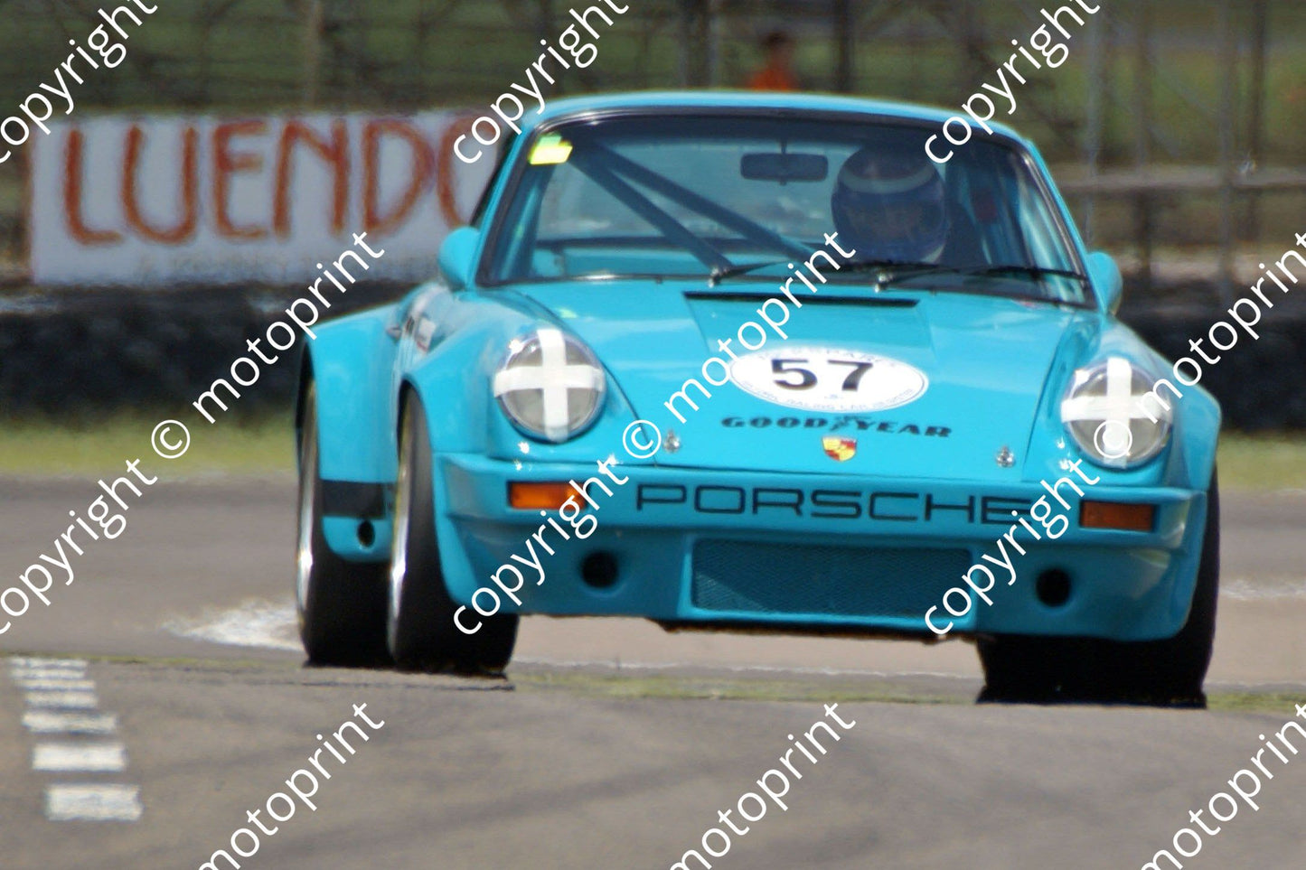 SP Porsche 911 RSR Ruan Pretorius cropped