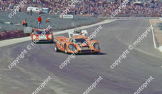 SP Porsche 917 Love Attwood_ Chevron B8 Taylor Ortlepp_ Lola T210 Von Wendt Kauhsen cropped (Thanks to Ken Stewart) (13)
