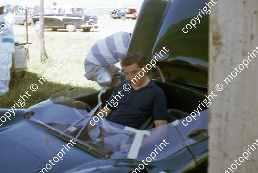 SP Pretorius in Elva Porsche