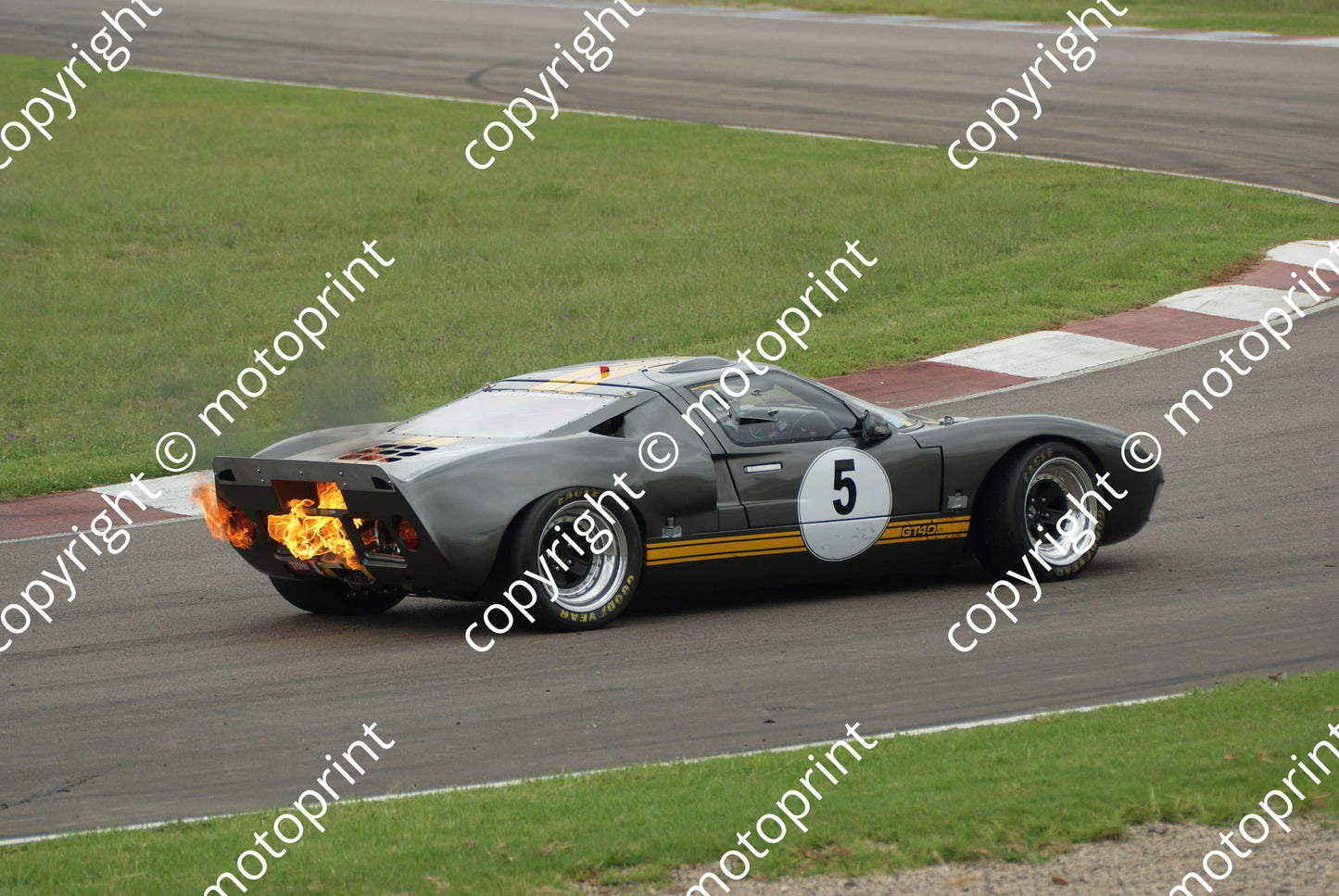 SP Repsold  GT40 flames (160)