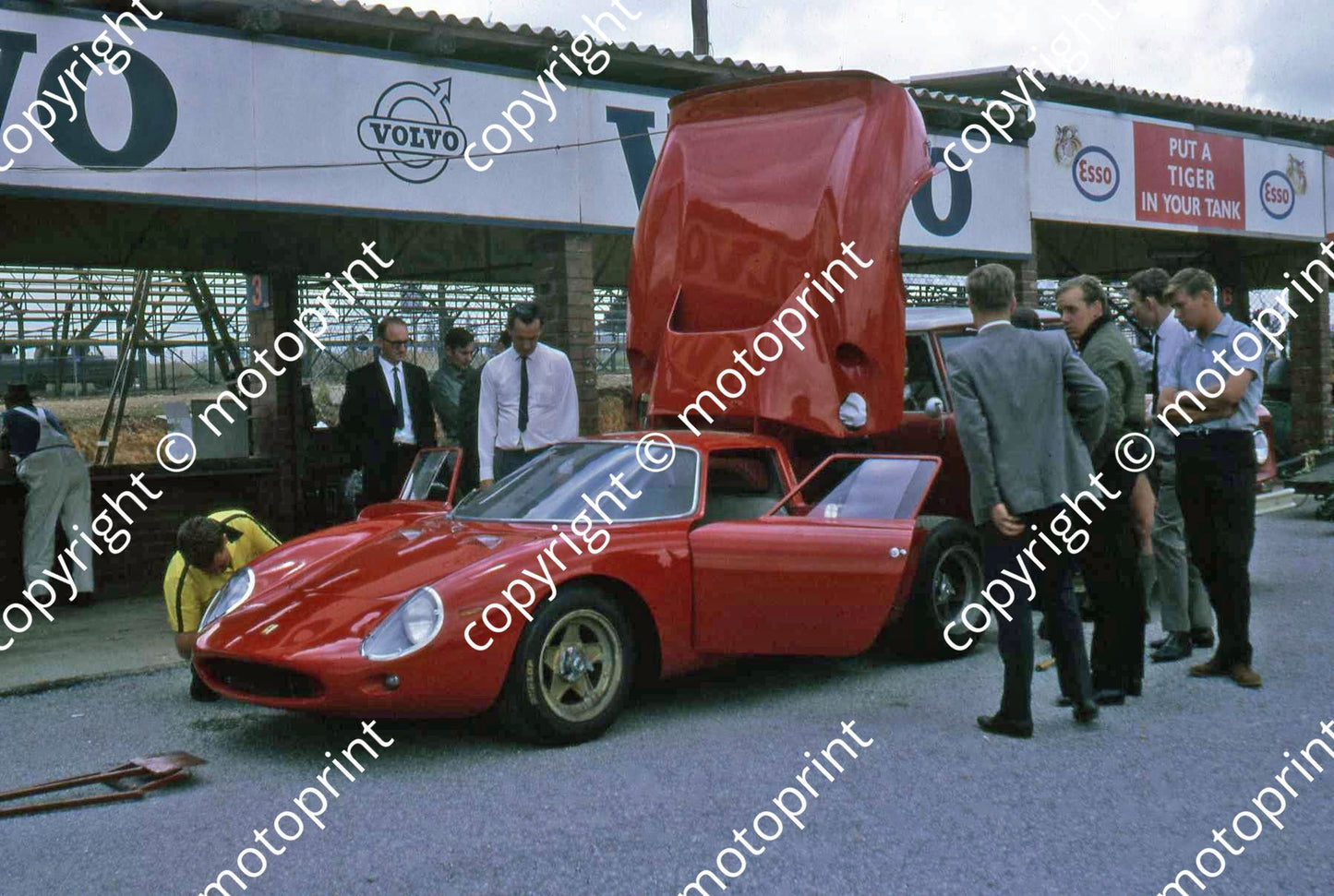SP Skailes Ferrari 250LM