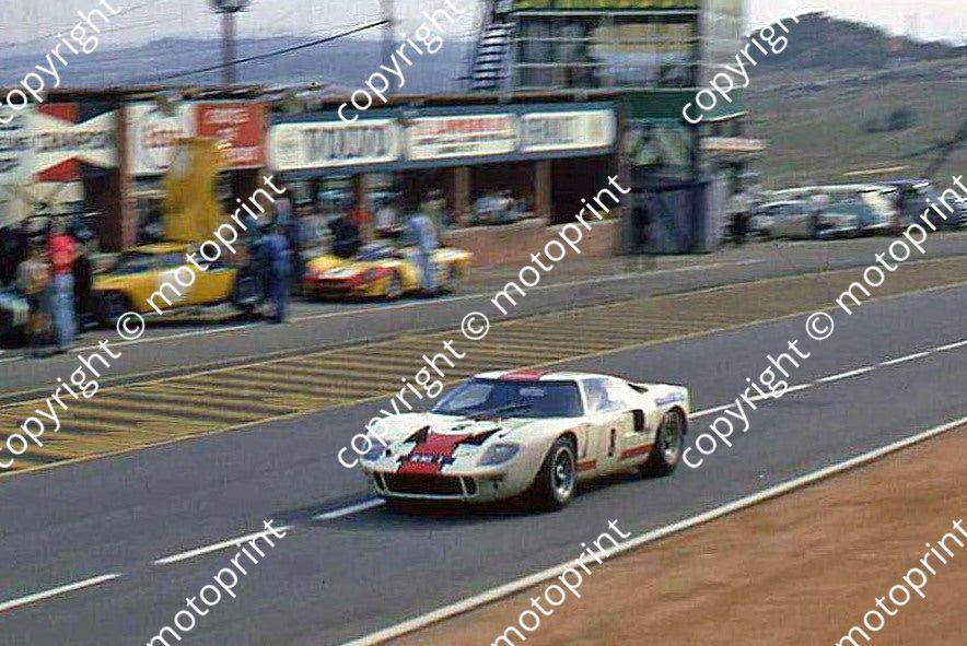 SP Spence Hobbs GT40 on straight cropped