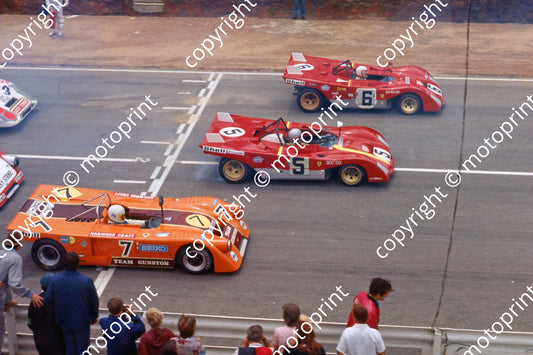 SP Start, front row Regazzoni, Andretti, Ferrari 312Ps, Hailwood Chevron scanned A4  20x30 024