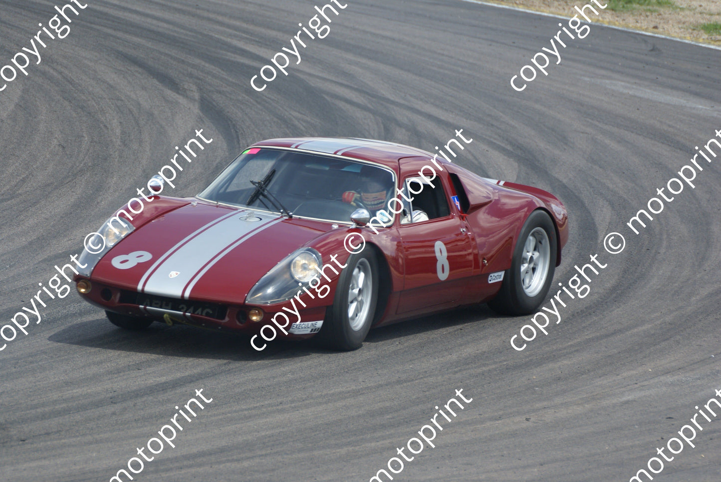 SP Laidlaw's Porsche 904 check driver NOTE Halloween pumpkin helmet 31-1 DSC06181