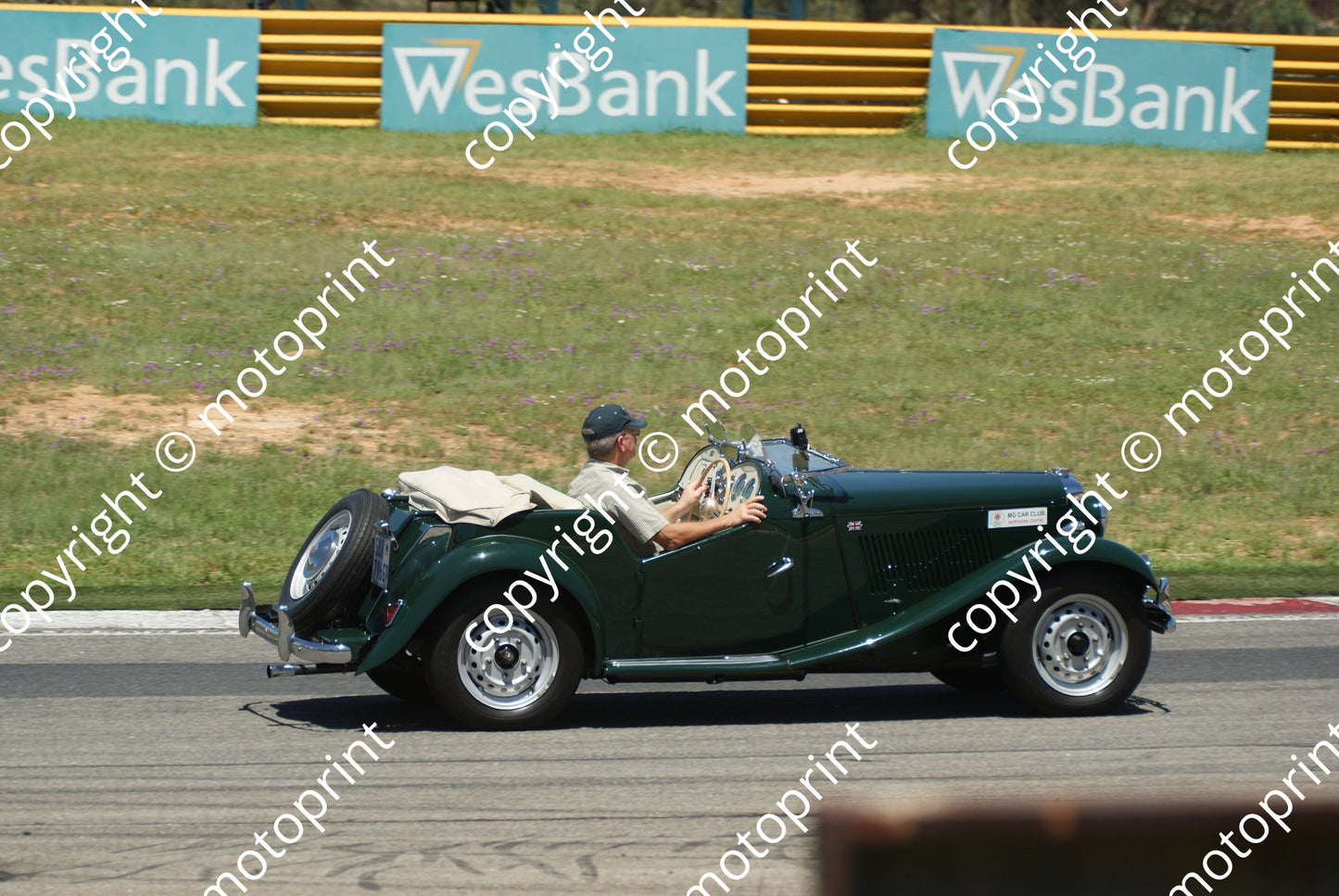 SP MG parade Execuline 9hr retro (8)