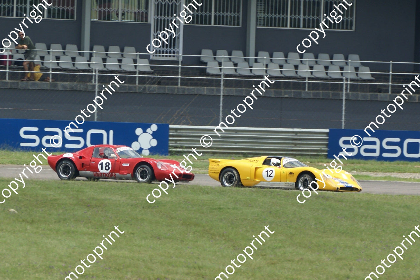 SP Orbell Chevron B16; Du Toit Chevron B8 31-1 DSC06032