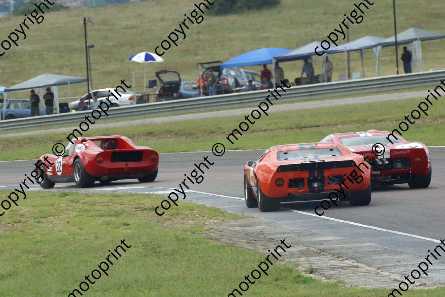 SP Shorter Lazarus GT40s, Minshaw Chevron B8 31-1 DSC05721