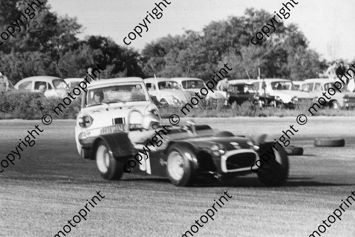 Gordon Riley Lotus SP Vernon Bricknell Lotus 7; Gordon Briggs Anglia St Albans sp gs037 ...