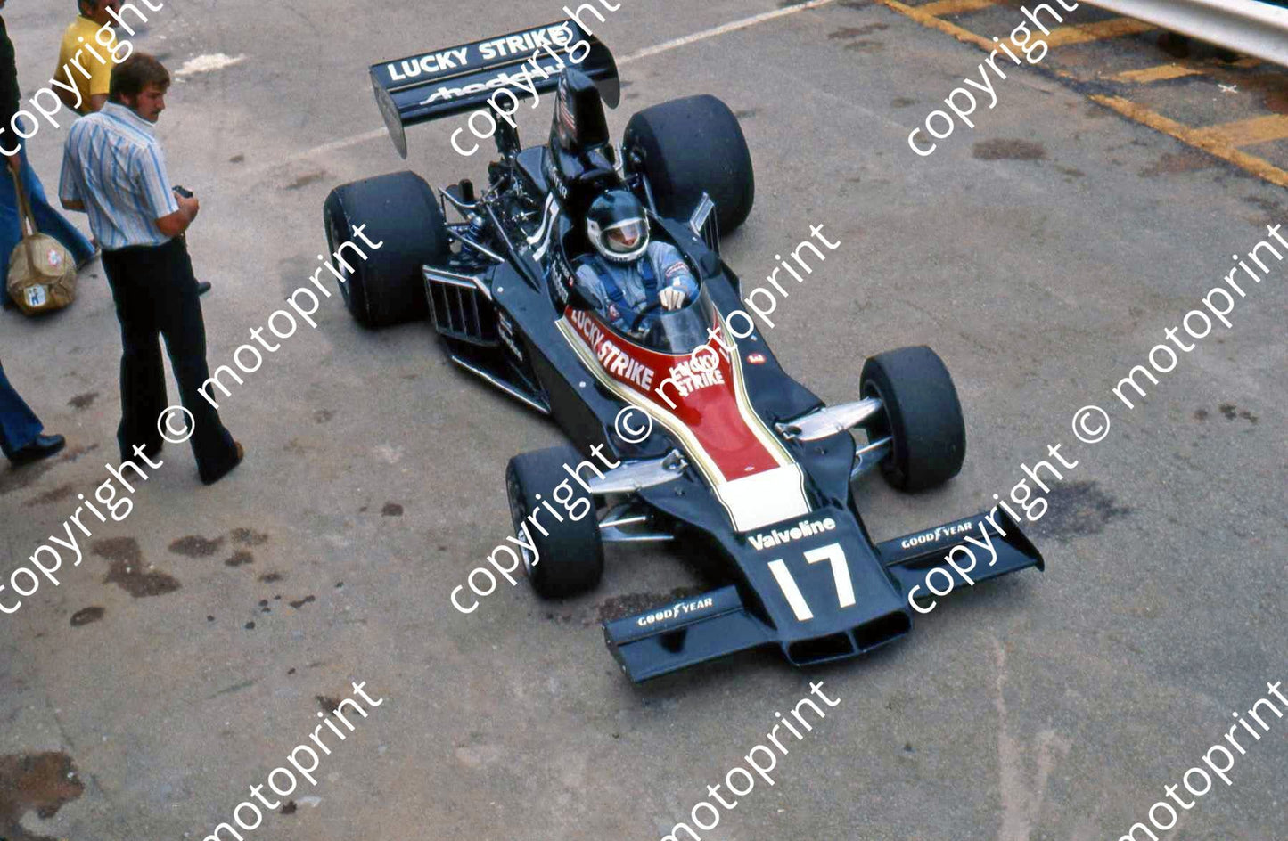 SS 17 Jarier Shadow DN5 overhead