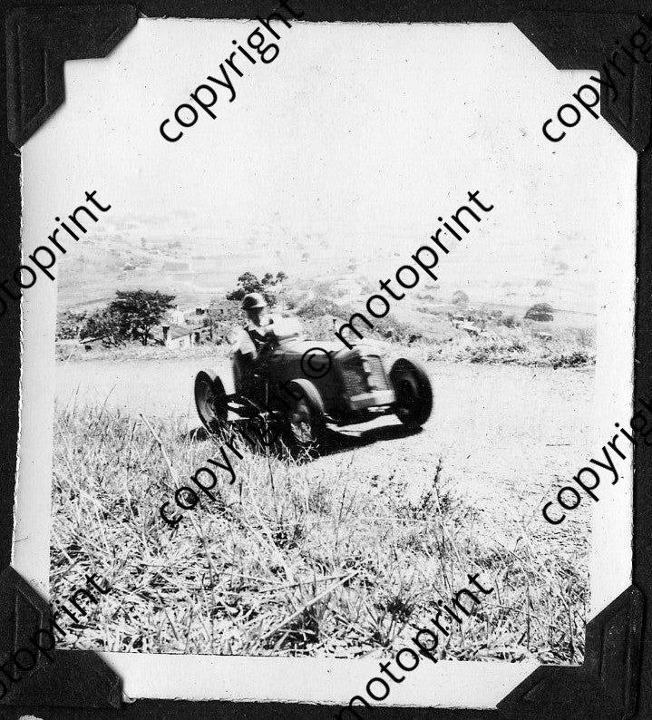 SS 1959 Scott Road hillclimb P Woolridge Austin 066 - Copy