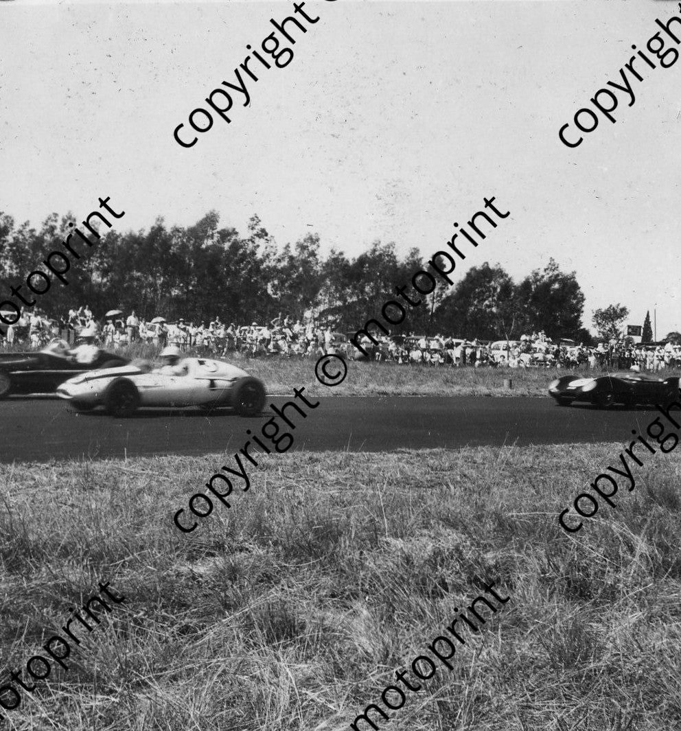 SS 1960 Easter Hesketh D Serrurier Cooper Alfa_ 8G Mennie  Lotus XI 025