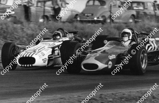 SS 1968 (thanks Roger Pearce) Driver Lola T140_ Olthoff McL M3a (107)