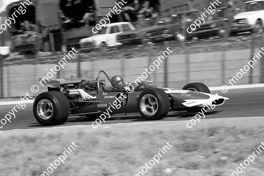 SS 19 Kipp Ackerman McL M10a (permission Malcolm Sampson Motorsport Photography) 1972 Kya  (8)