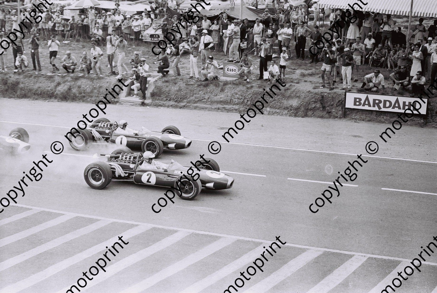 SS 1 Brabham 2 Hulme Brabham BT20s