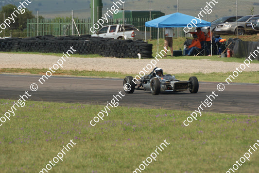 SS 71 Baillie Cooper T71 heat 1 nose damage(38)