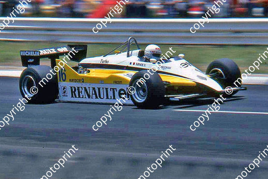 SS Arnoux Renault RE30b cropped - Copy