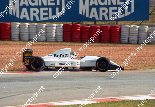 SS Barbazza Minardi M193 spinning [not pin sharp] Burgess)