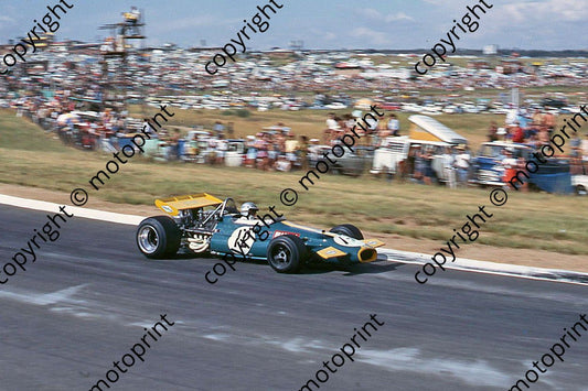 SS Brabham Brabham BT33 Esses cropped