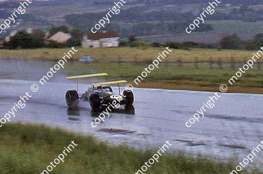 SS Brabham in the rain all wings BT26 cropped