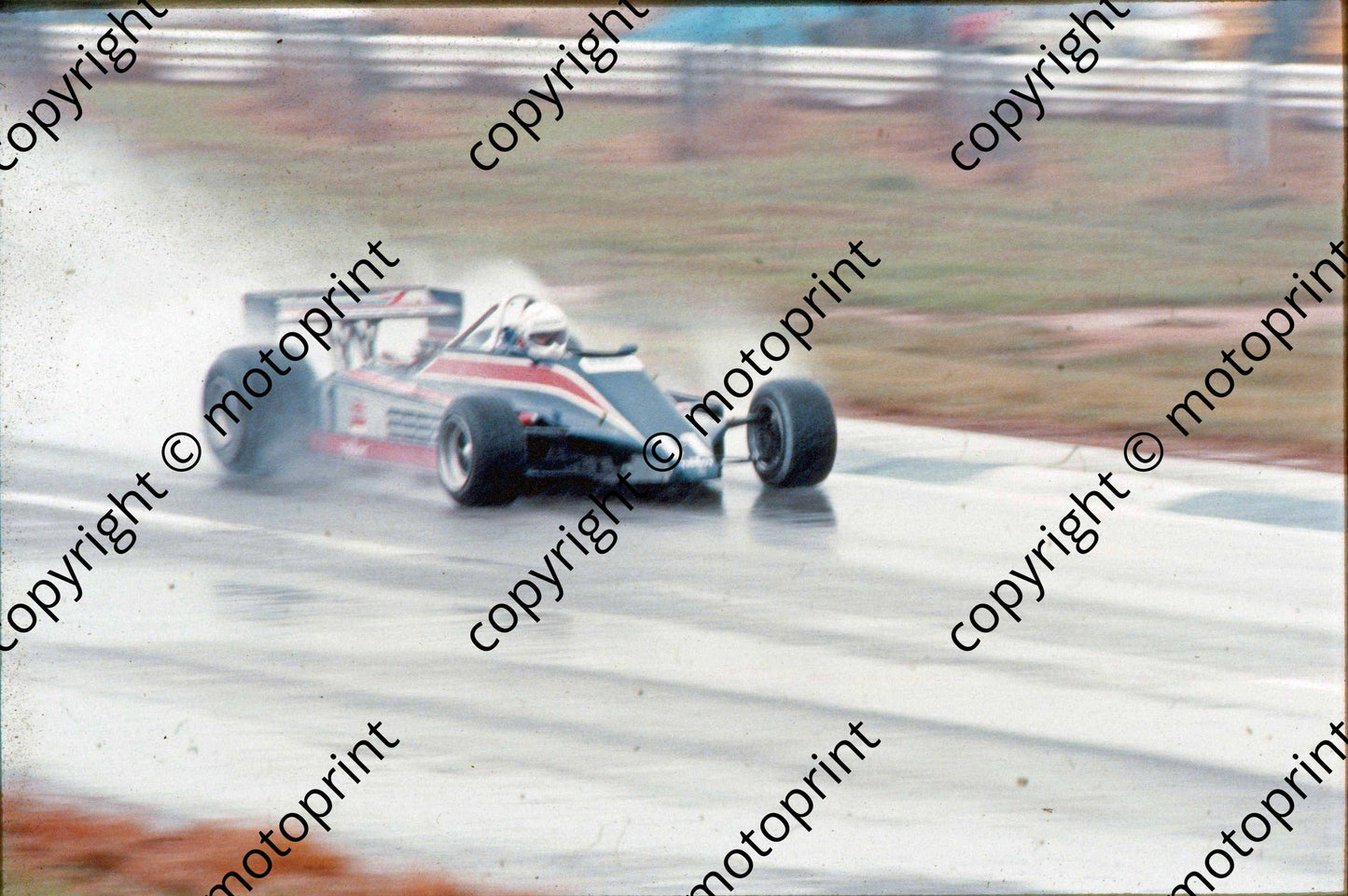 SS De Angelis Lotus 81 rain pic blurred (Thanks to Colin Burgess)