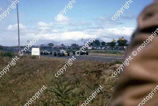 SS F1 start