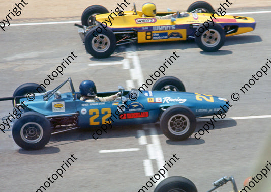 SS FF start Sterne Titan, Jody Scheckter Lola A3  300dpi