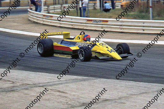SS Fittipaldi Copersucar F6 Clubhouse