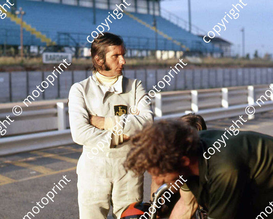 SS  Fittipaldi waits Lotus reluctant starter