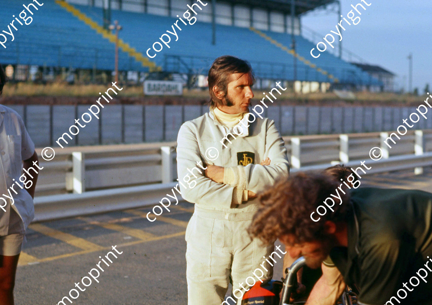 SS  Fittipaldi waits Lotus reluctant starte scanned A4