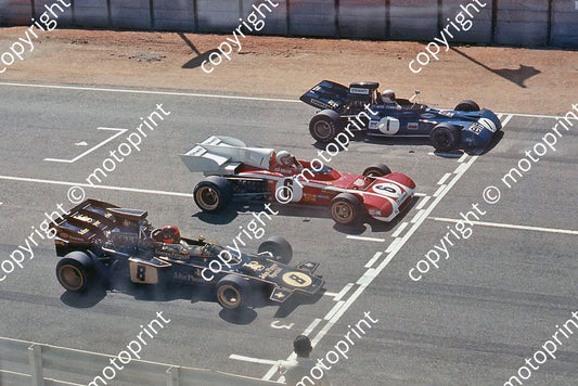SS Front row, Stewart, Regazzoni Fittipaldi 2