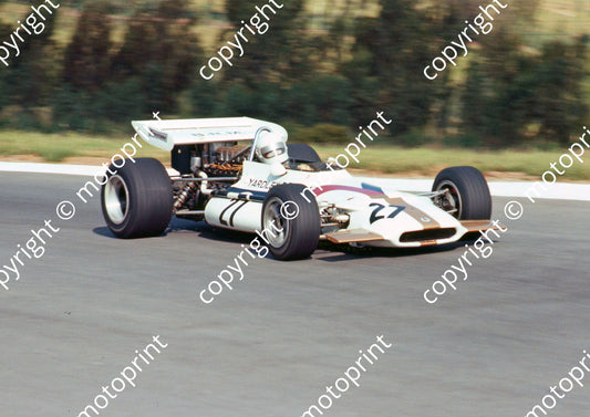 SS Ganley BRM P153 into Leeukop scanned A4