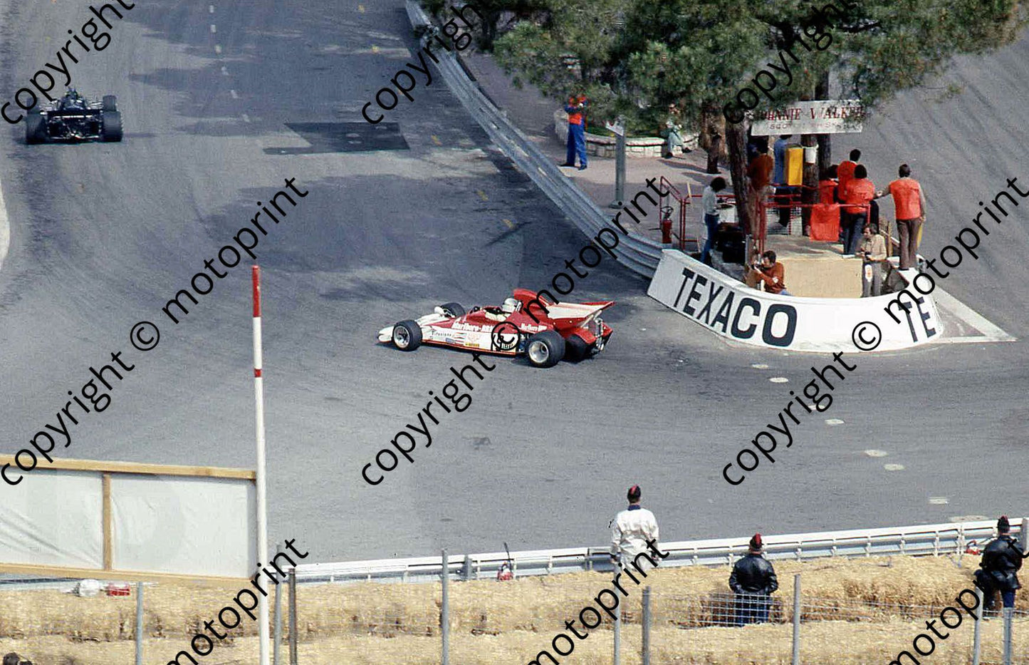 SS Ganley in BRM P180 practice