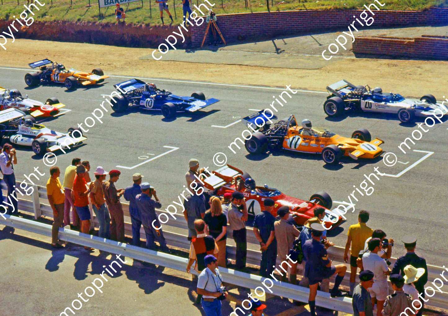 SS Ickx, Hulme, Surtees, Rodriguez, Cevert, Charlton, Gethin scanned A4 216